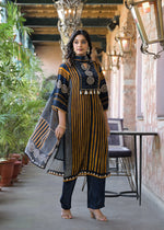 Pure butter crepe digital printed with lining full suit