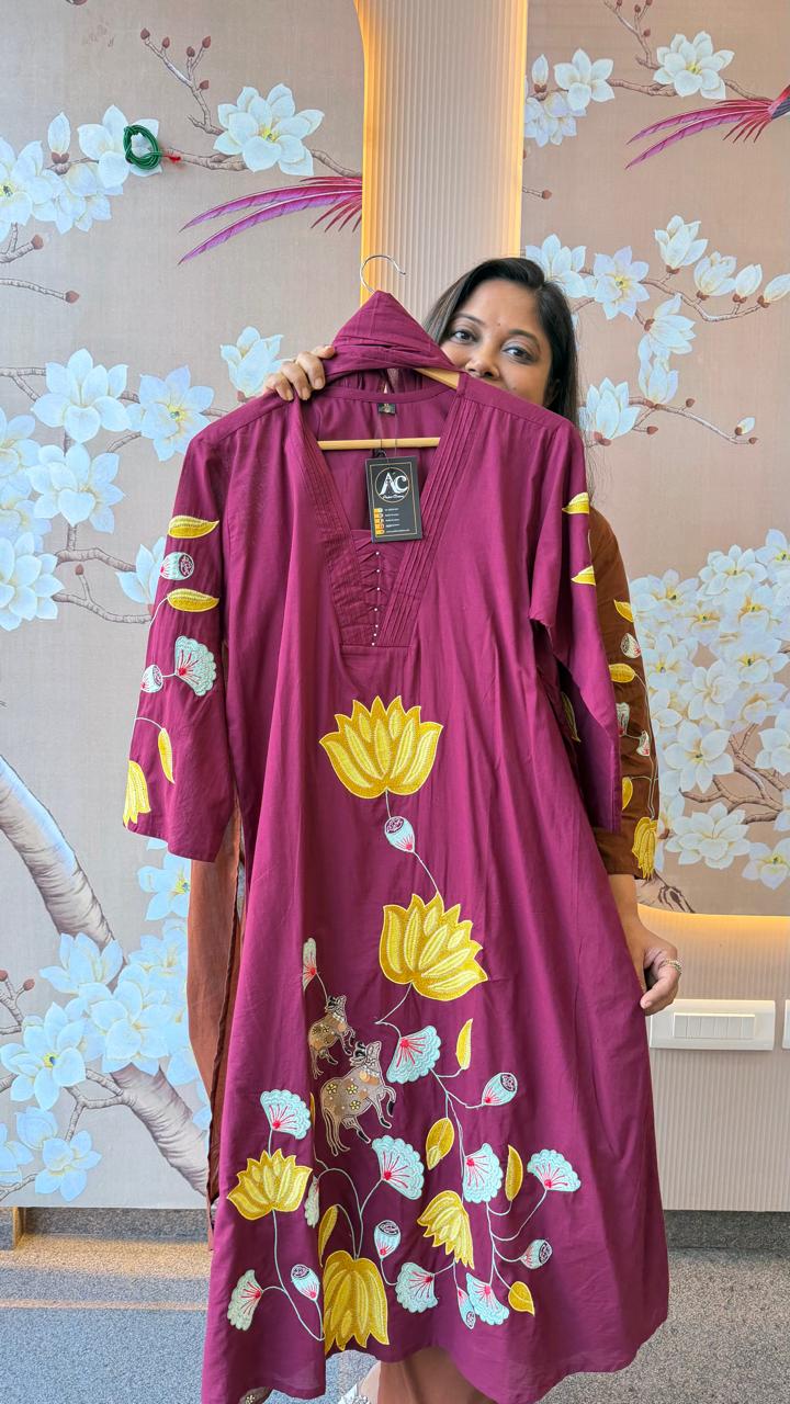 A line Applique work cotton suit set in wine(comfort fit)