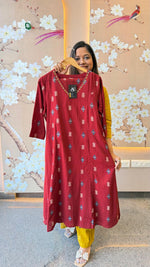 Pretty cotton Ikkat printed V neck plazzo pant suit set in red