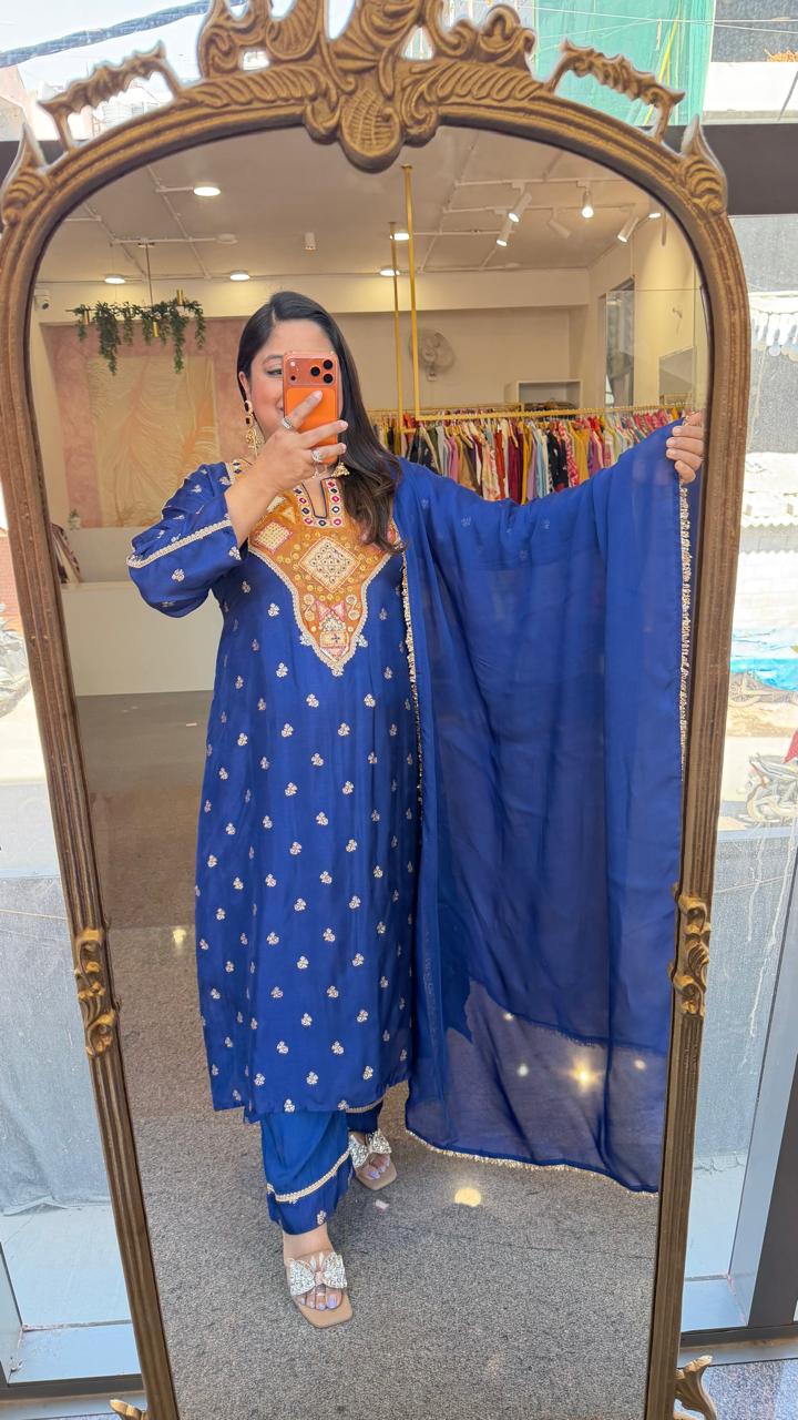 Wow dola silk Banarasi suit set paired with orgenza dupatta