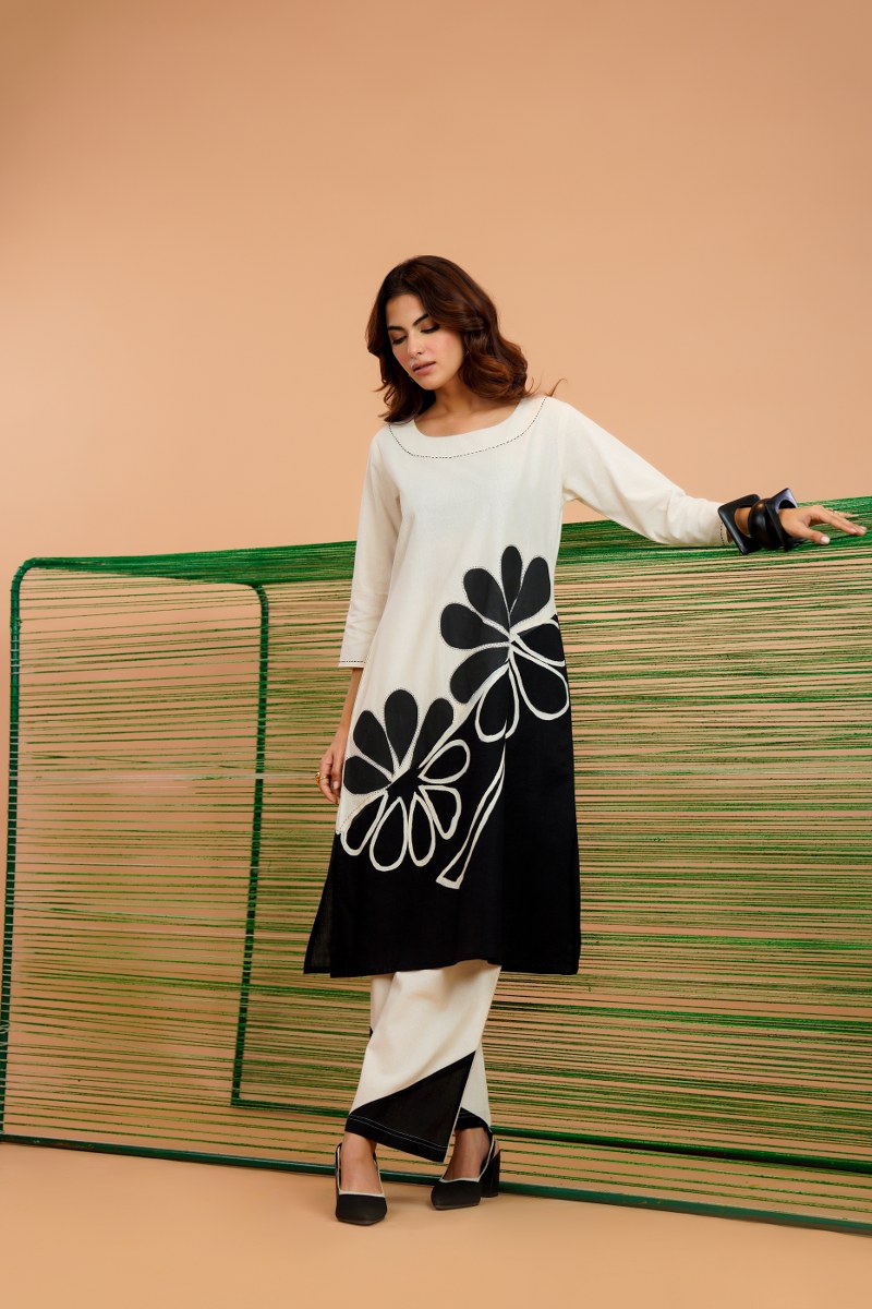 Brush painted cotton kurta pant