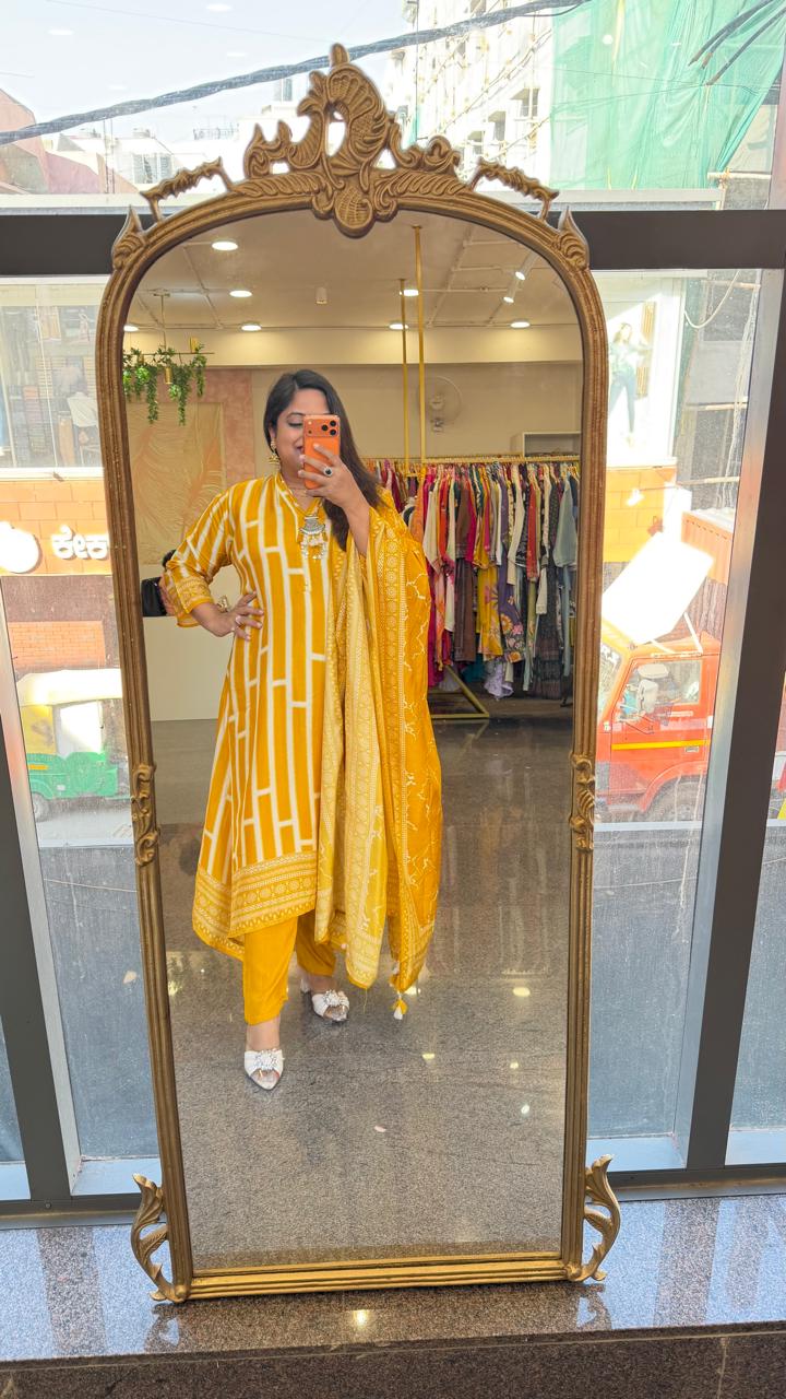 Russian silk gorgeous suit set with neck piece in yellow