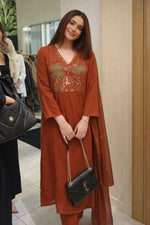 Pure cotton embroidered suit set in rust
