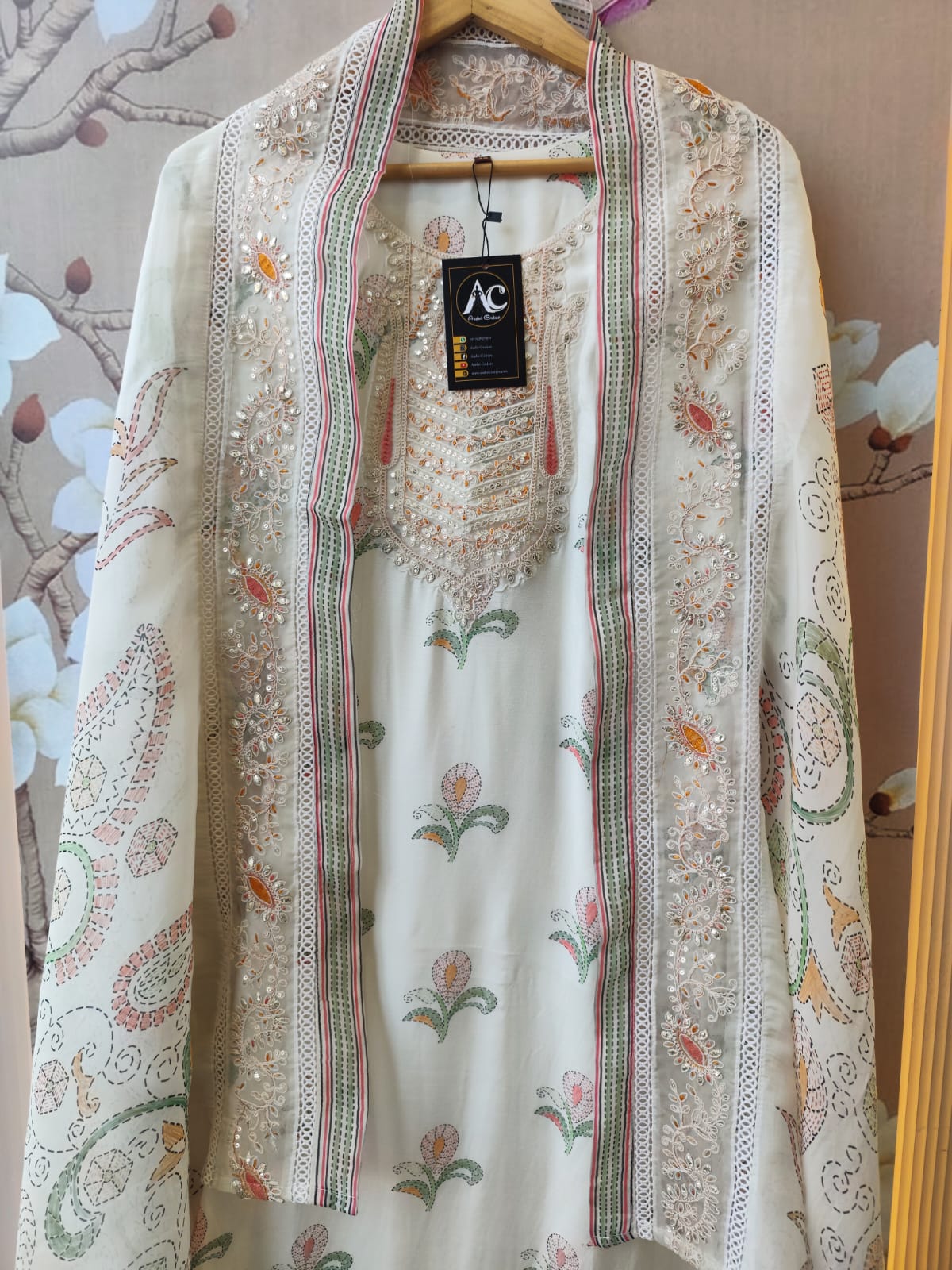 Pure Mul silk zari detailing full suit set