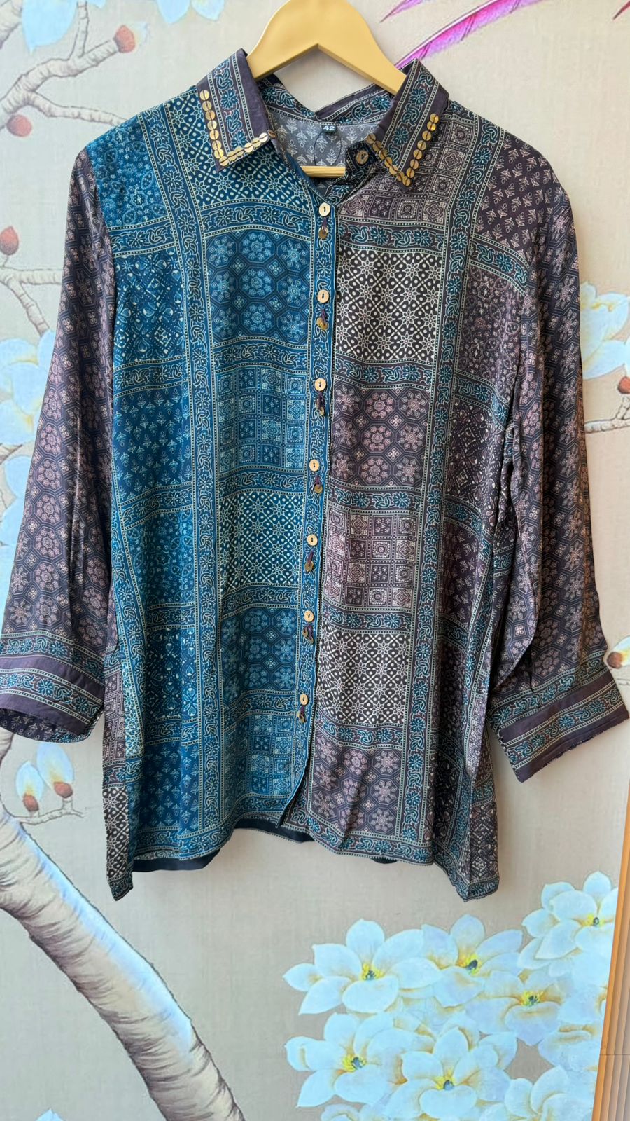 Super pretty premium crepe shirt with beautiful button detailing