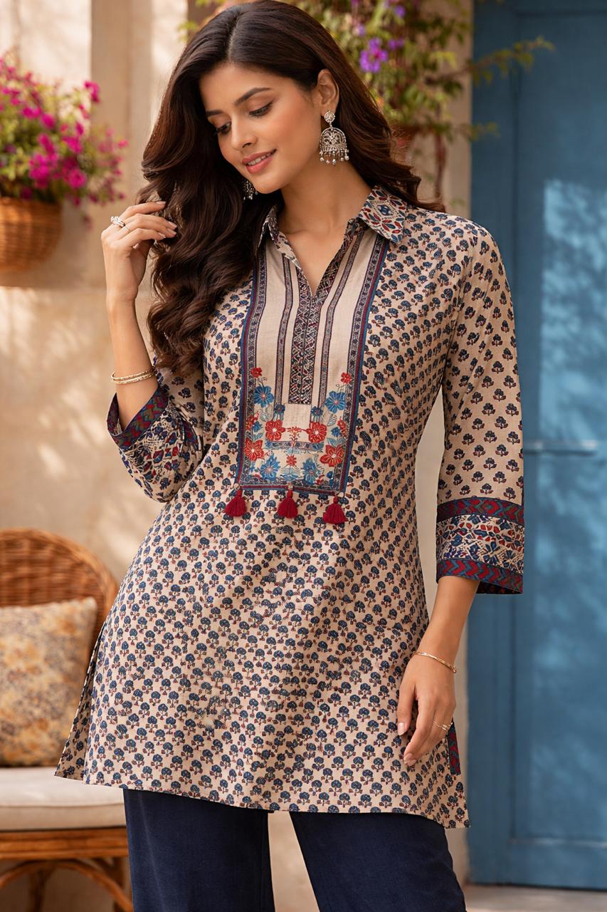 Super pretty crepe top