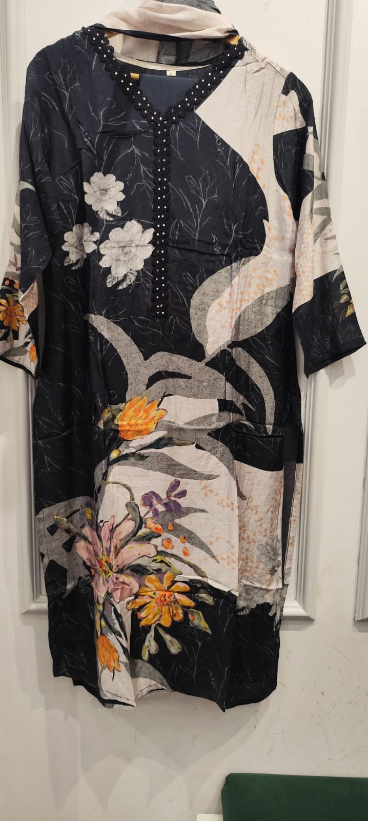 Mul silk digital printed linning full suit in black