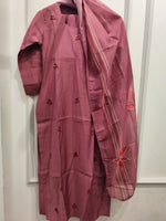 Mul silk embroidered full suitin onion pink