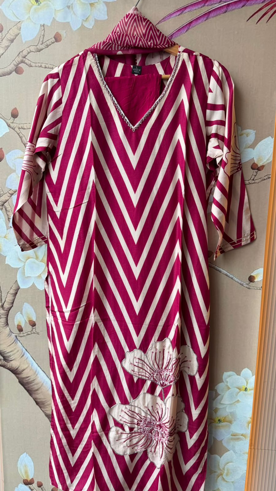 Russian silk applique work suit se