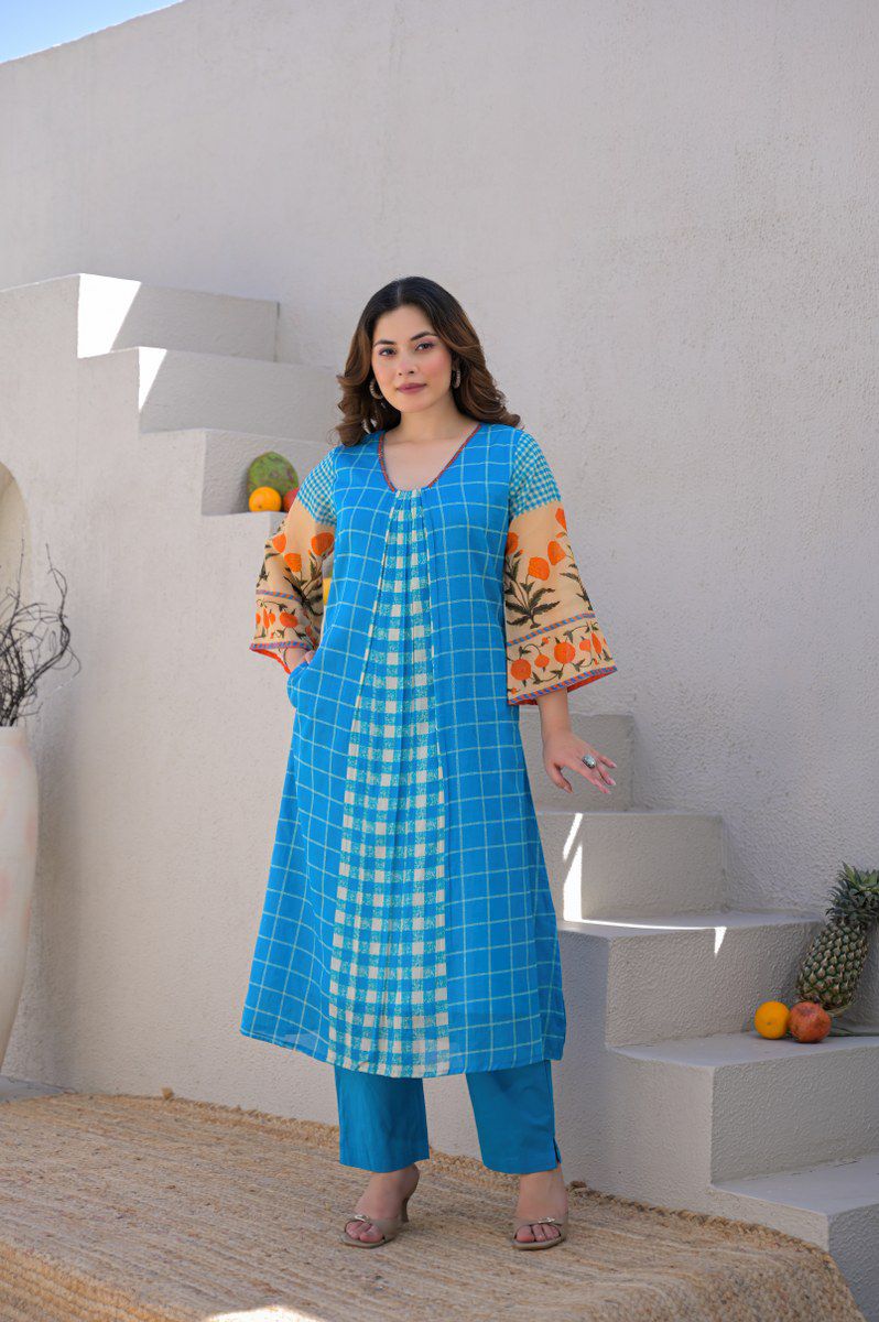 Super pretty chequered Mul Mul cotton kurta pant in blue