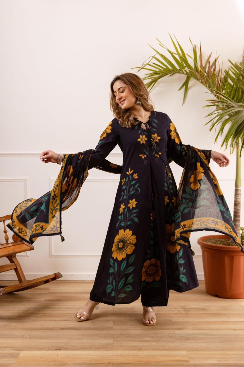 Restocked on high demand ! Heavy cotton slub with designer neck suit set