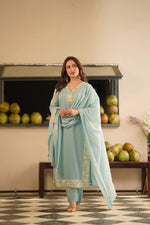 Embroidered crush cotton in blueFull suit set