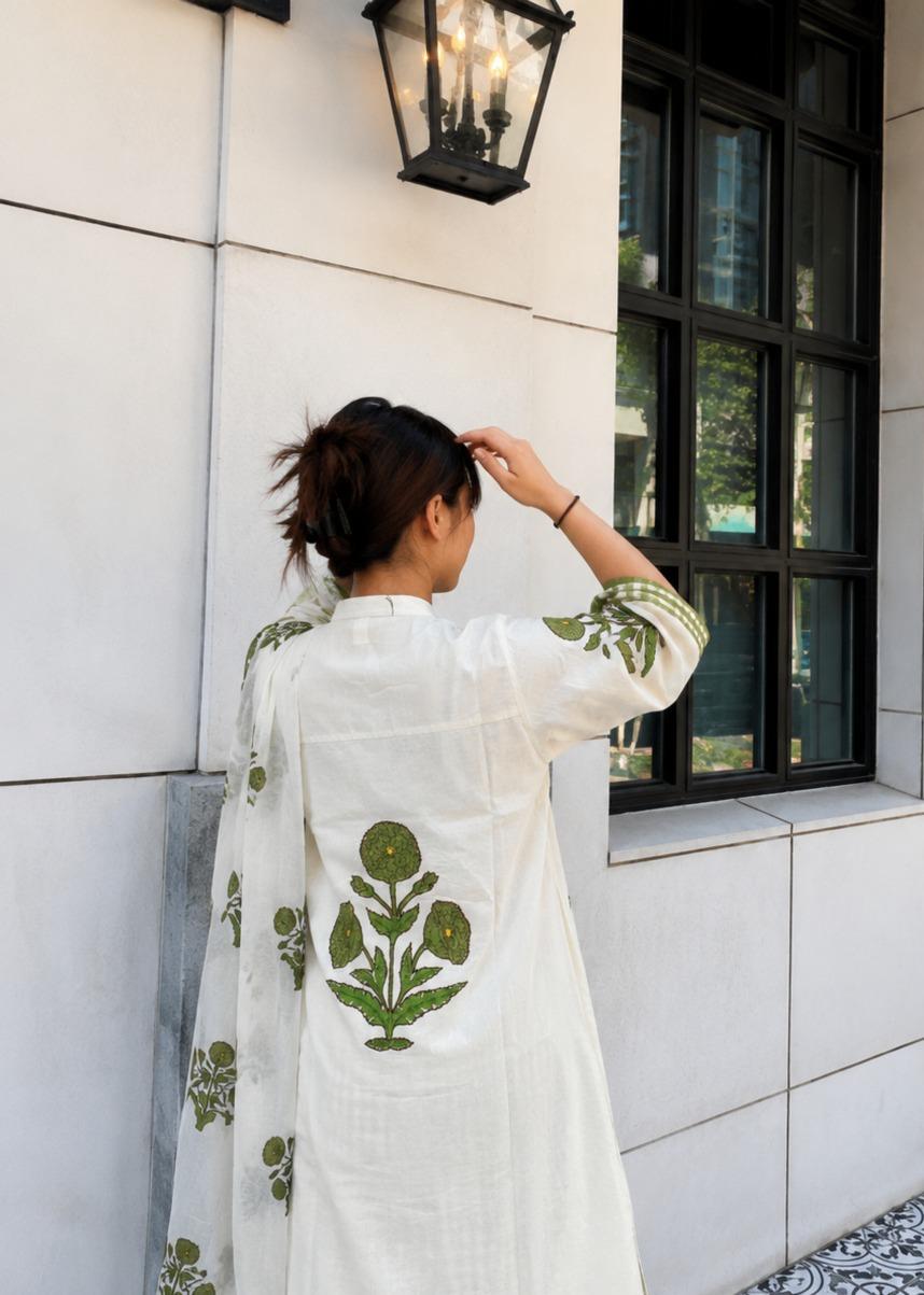Premium cotton block print paired with chequered pant in green