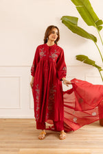 Pretty cotton applique suit set in red