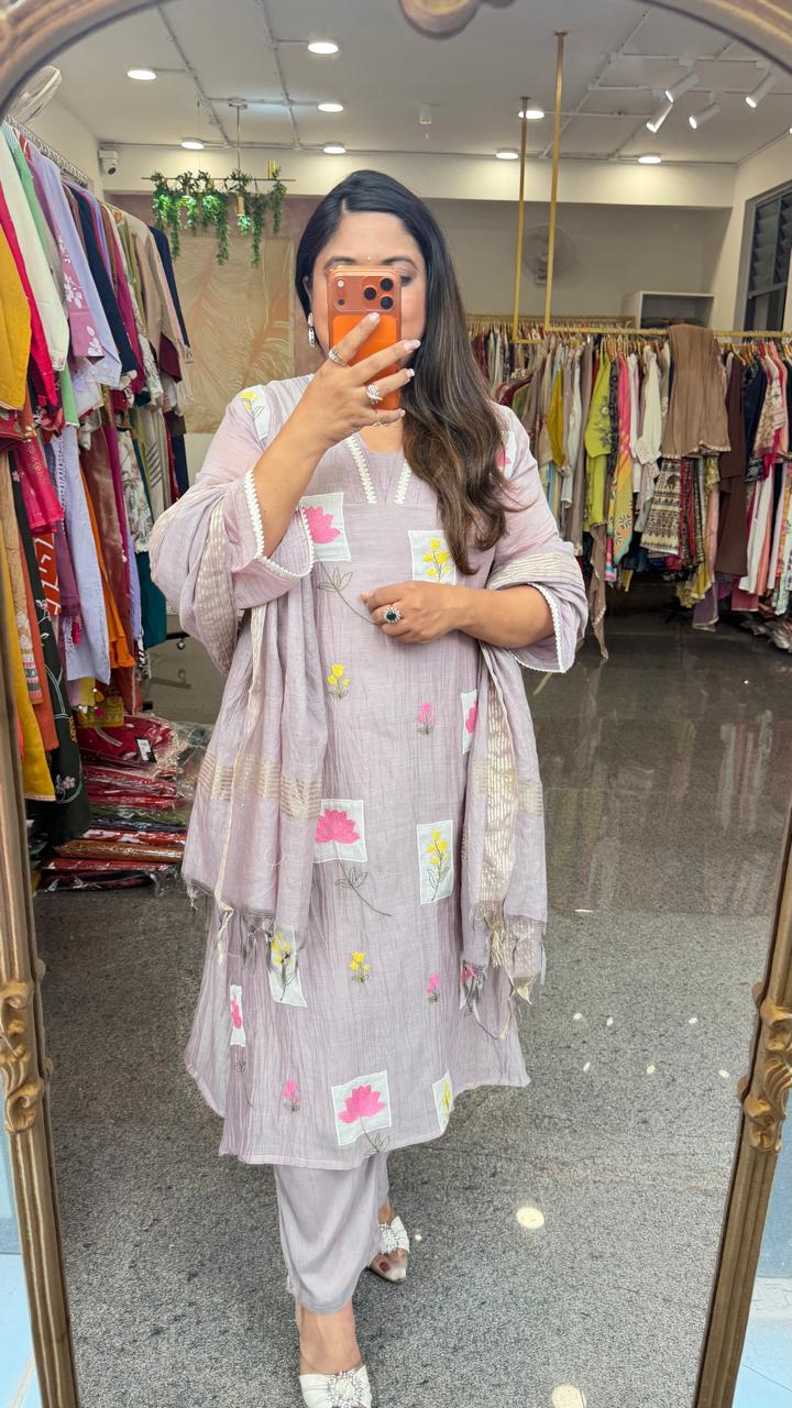 Applique work Mul chanderi lining suit set