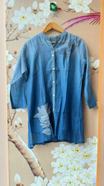 Pretty ombré front and back applique work comes with inner in blue
