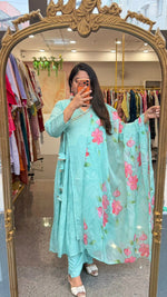 Premium Mul chanderi with lining paired with organza dupatta