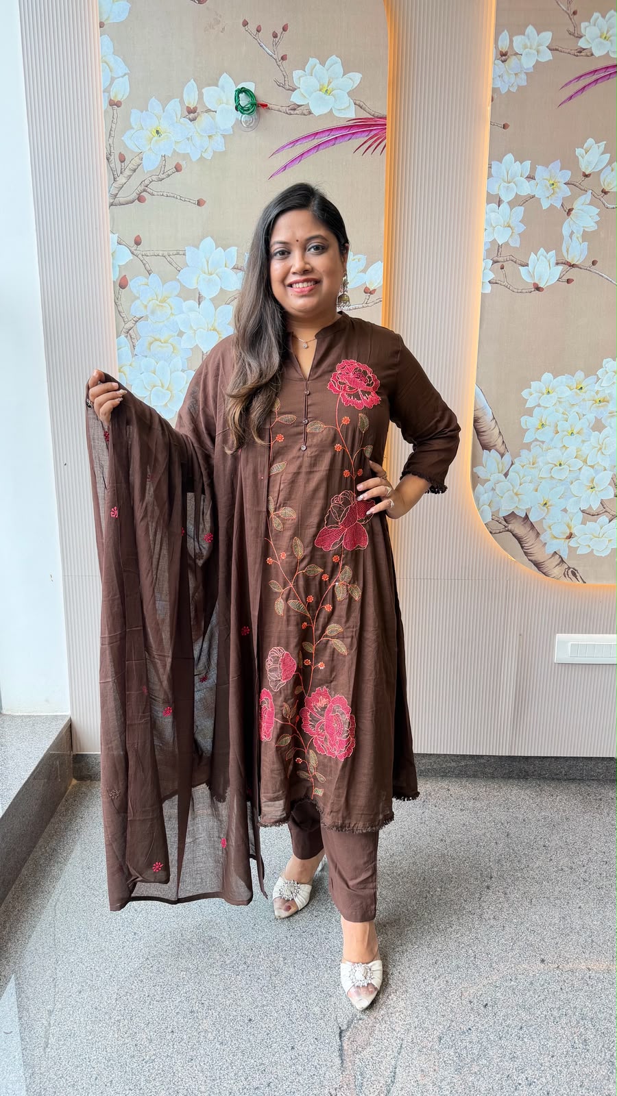 Pure Mul cotton embroidered lining suit set in brown