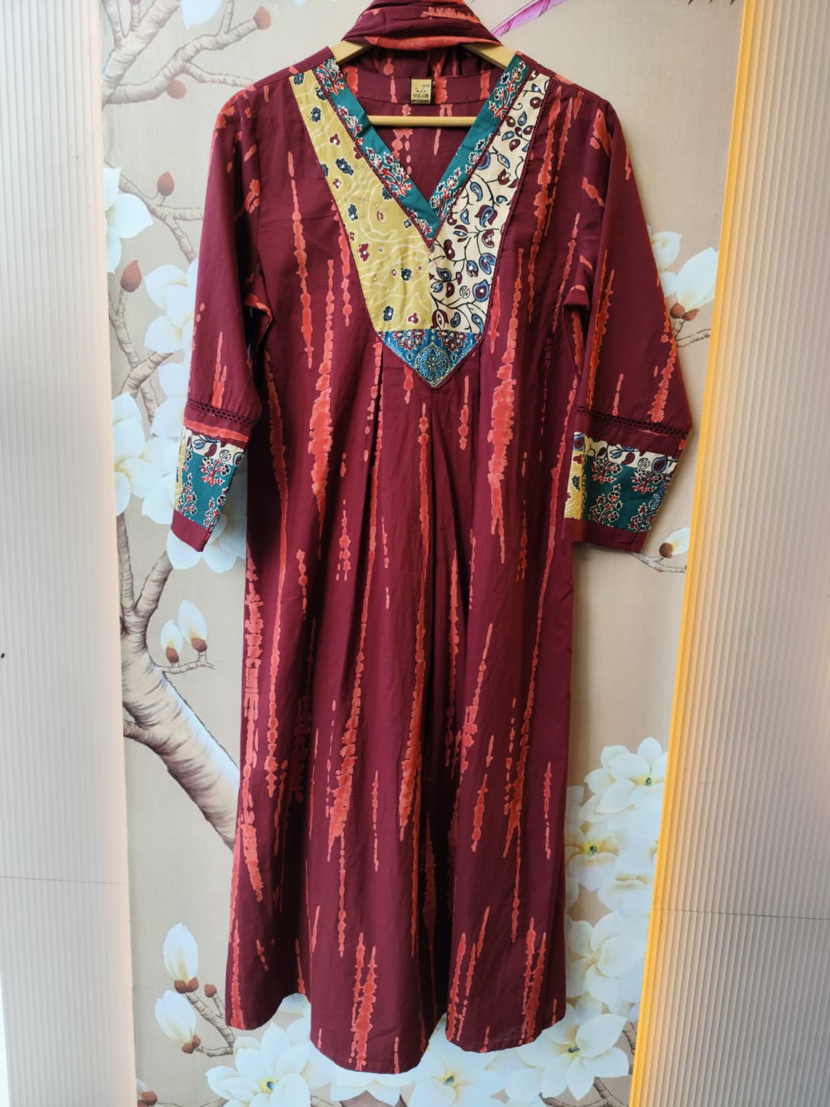 Super pretty applique cotton suit set