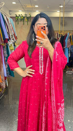 Putr Mul cotton Anarkali suit set in pinkish red