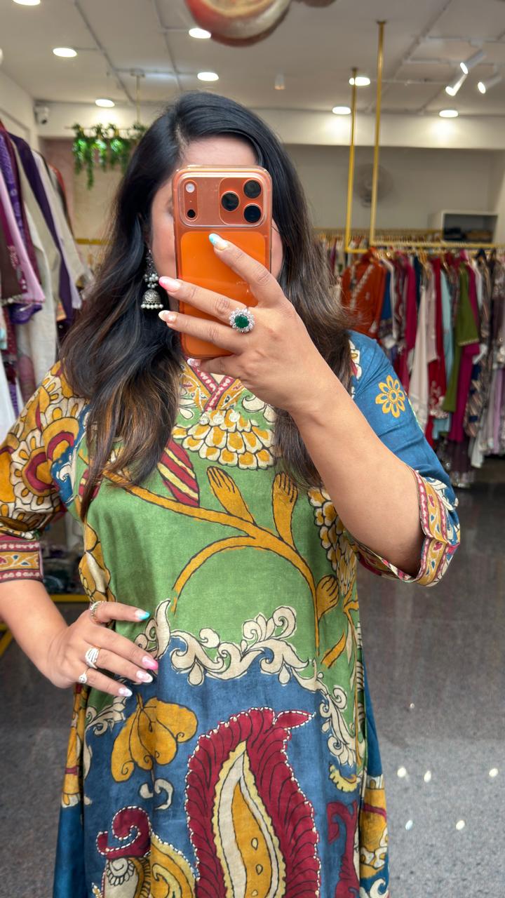 Pretty pretty super soft Mul Silk Kalamkari co ord (loose fit)