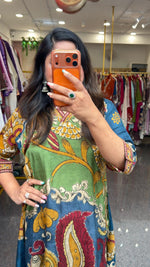 Pretty pretty super soft Mul Silk Kalamkari co ord (loose fit)