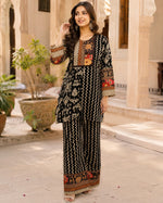 Pure crepe co ord in black
