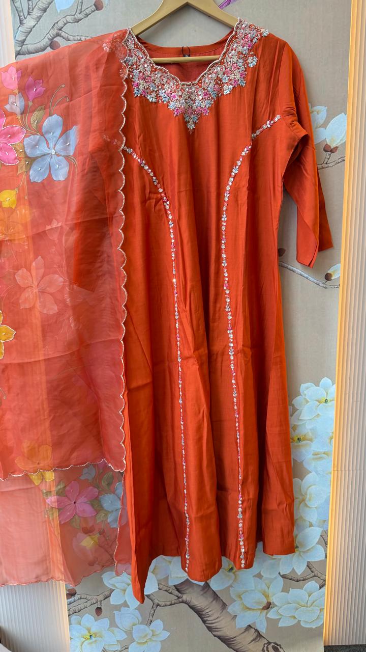 Modale hand embroidery orange lining suit set