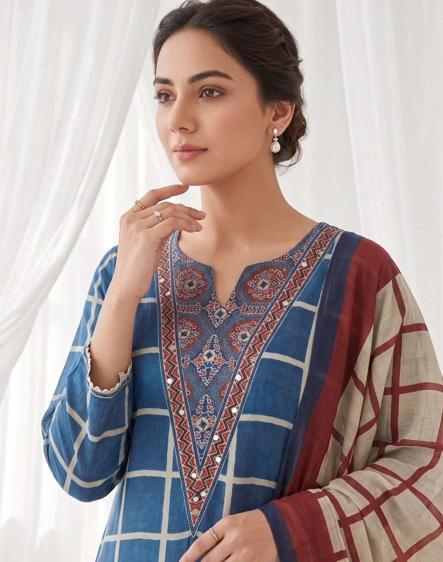 Chequered Mul silk suit set