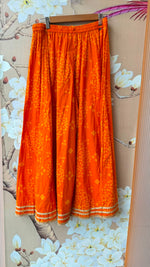 Super gorgeous pretty cotton Lehariya kurta paired with gorgeous bandhani plazzo pant with gotta detailing