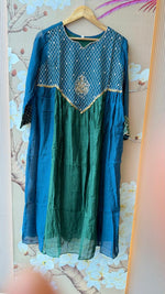 Viral Banarasi Mul chanderi detailing suit set