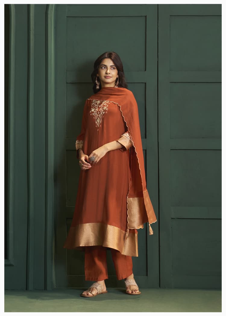 Pretty Mul chanderi with zari work and detailing lining full suit in orange
