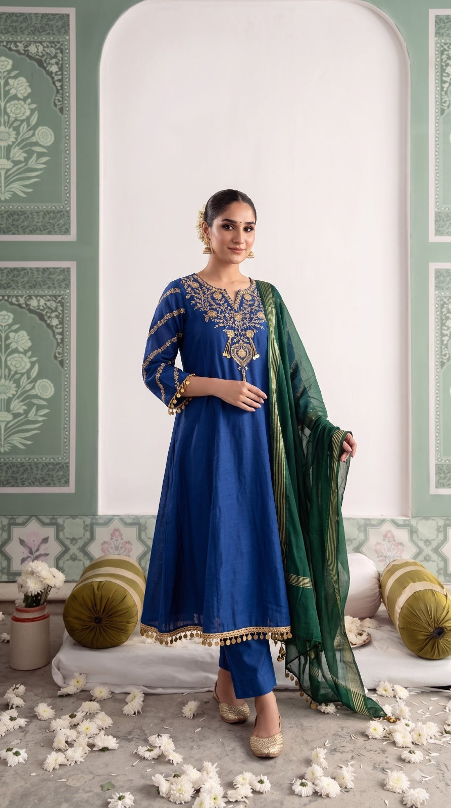 Super pretty Mul chanderi suit in blue n green