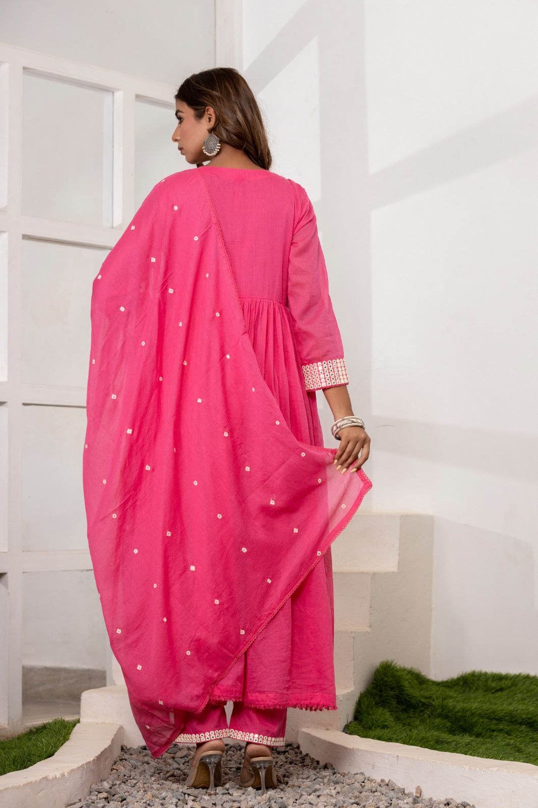 Premium mul cotton embroidered suit set set with lining