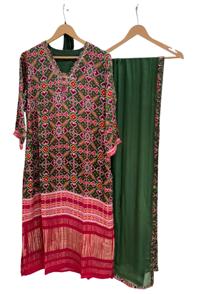 Premium pure gaji silk both sides lakri patta kurta paired with