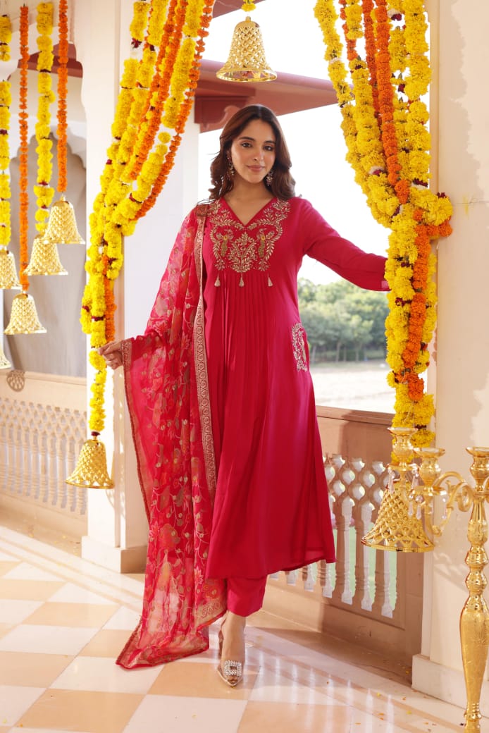 Pretty red stylish silk suit set