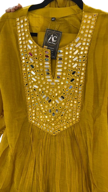 Pretty mul chanderi lining suit set