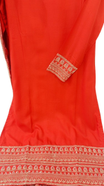 Celebrity design pretty red silk suit