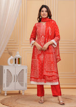 Pretty crepe lining suit set with lace detailing