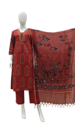 Pure cotton paired with brush painted Kota doria dupatta