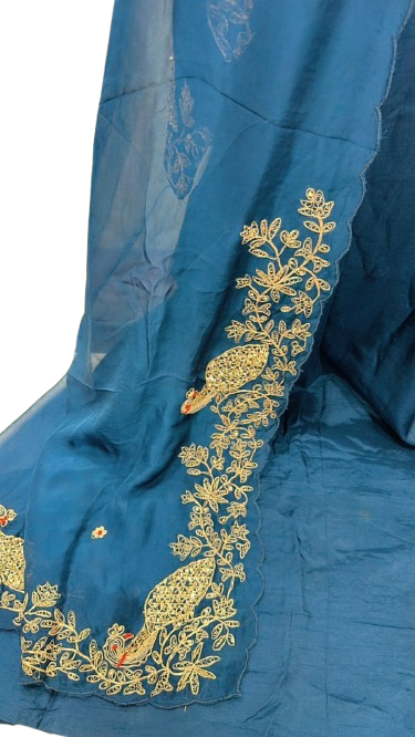 Wow Mul chanderi Zari detailing suit set