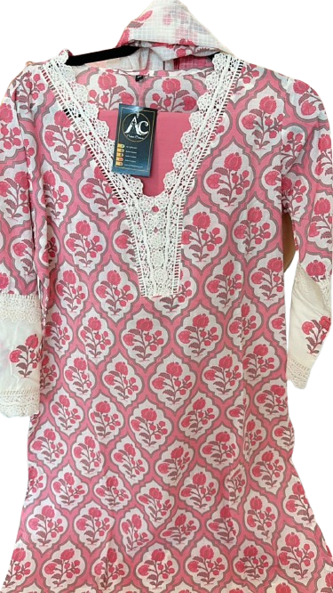 Lace detailing V neck cotton suit set