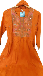 Embroidered cotton suit set