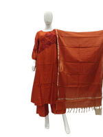 Pretty lining Mul chanderi hand embroidered lining suit set