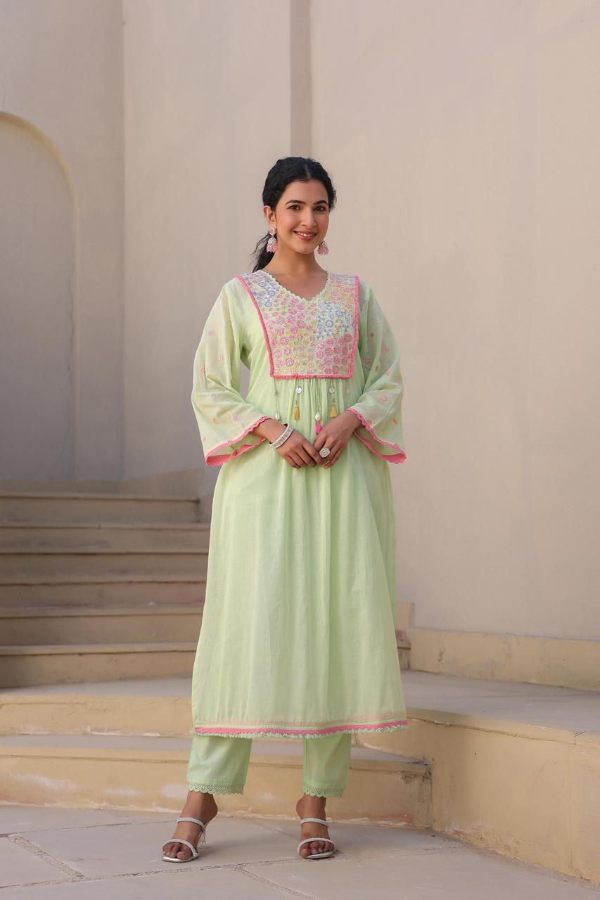 Pure Mul cotton half lining suit set paired with Kota Doria dupatta in green
