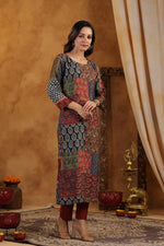 Pretty mul silk katha stitched lining kurta pant