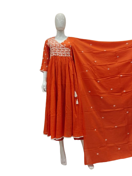 Hand embroidered Pure cotton full suit set - half lining