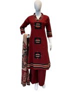 Wow cotton appliqué suit set with designer back