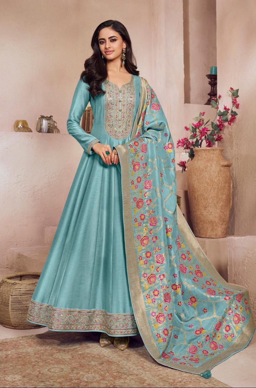 Shoulder silk Anarkali paired with meenakari Banarasi dupatta