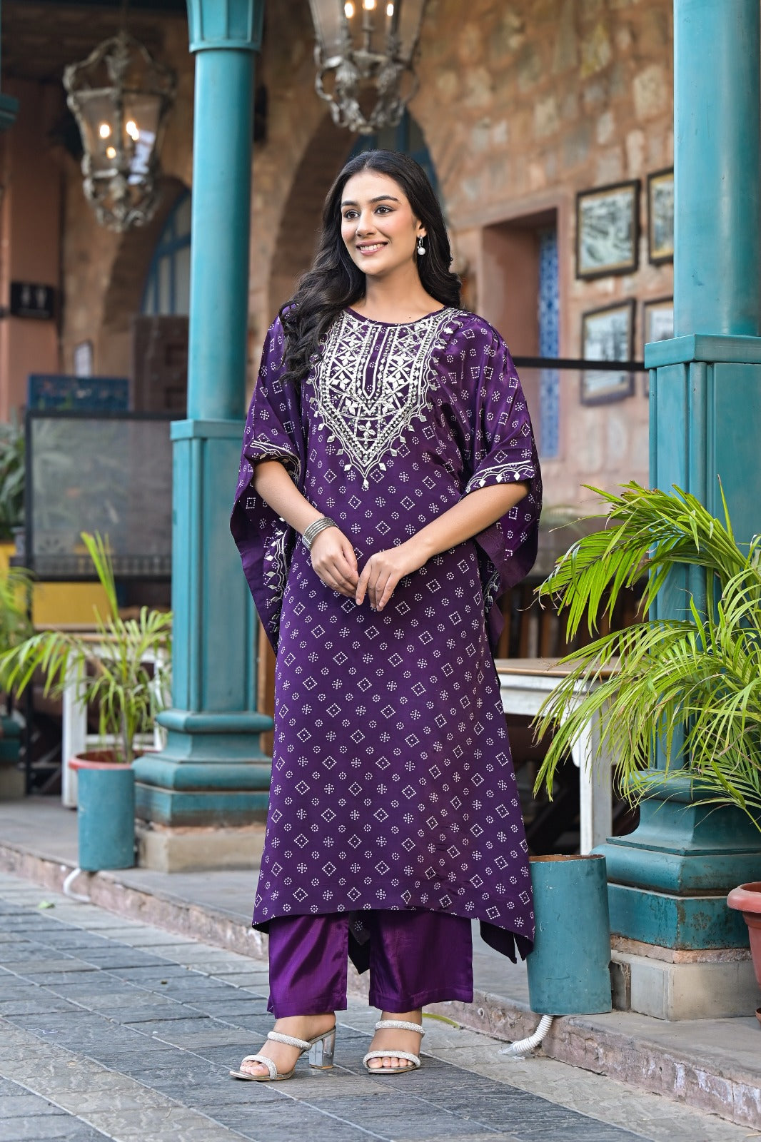 Pure crepe gotta detailing kaftan